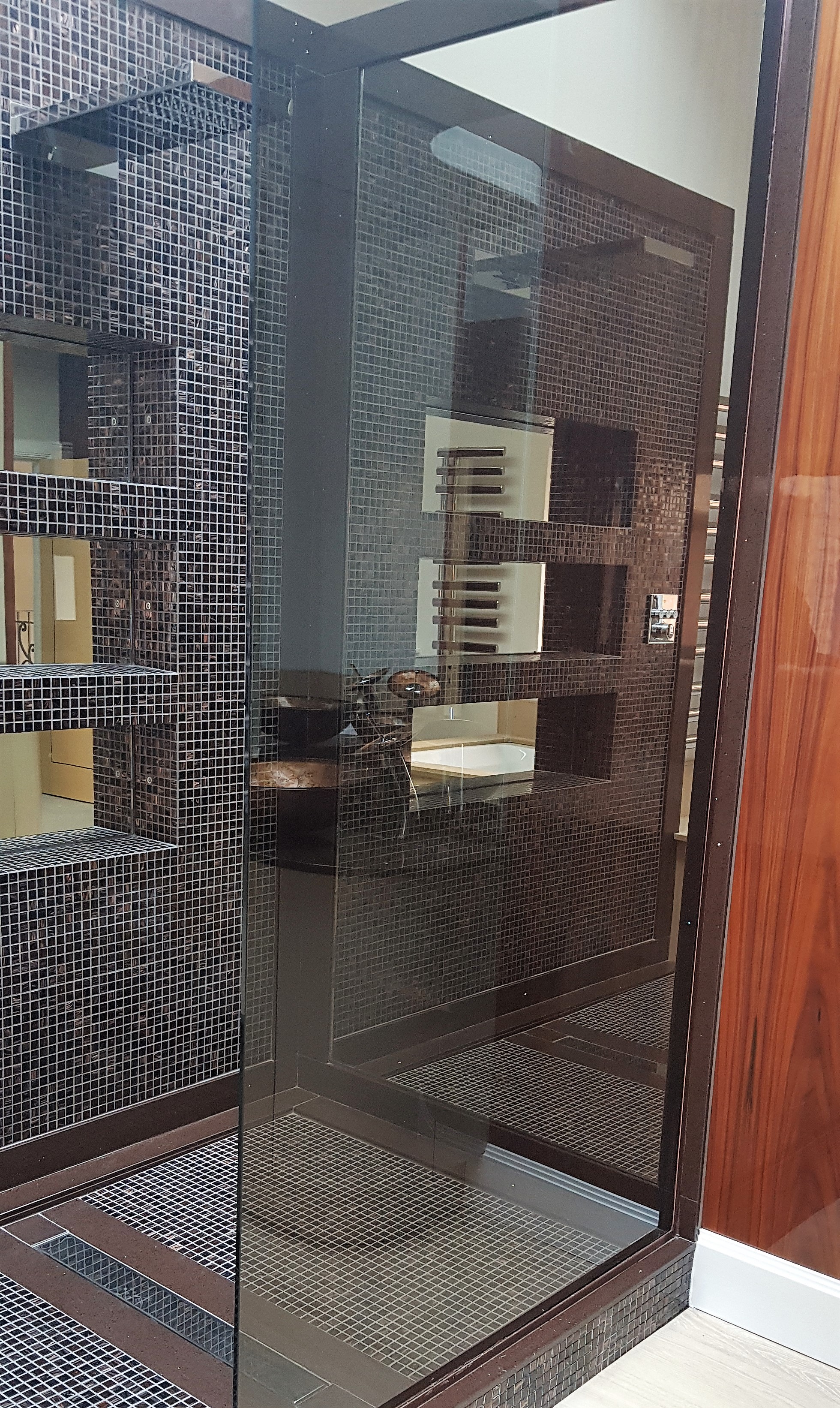10mm Bronze Tint Glass For Shower Screens And Wetrooms Shower Uk
